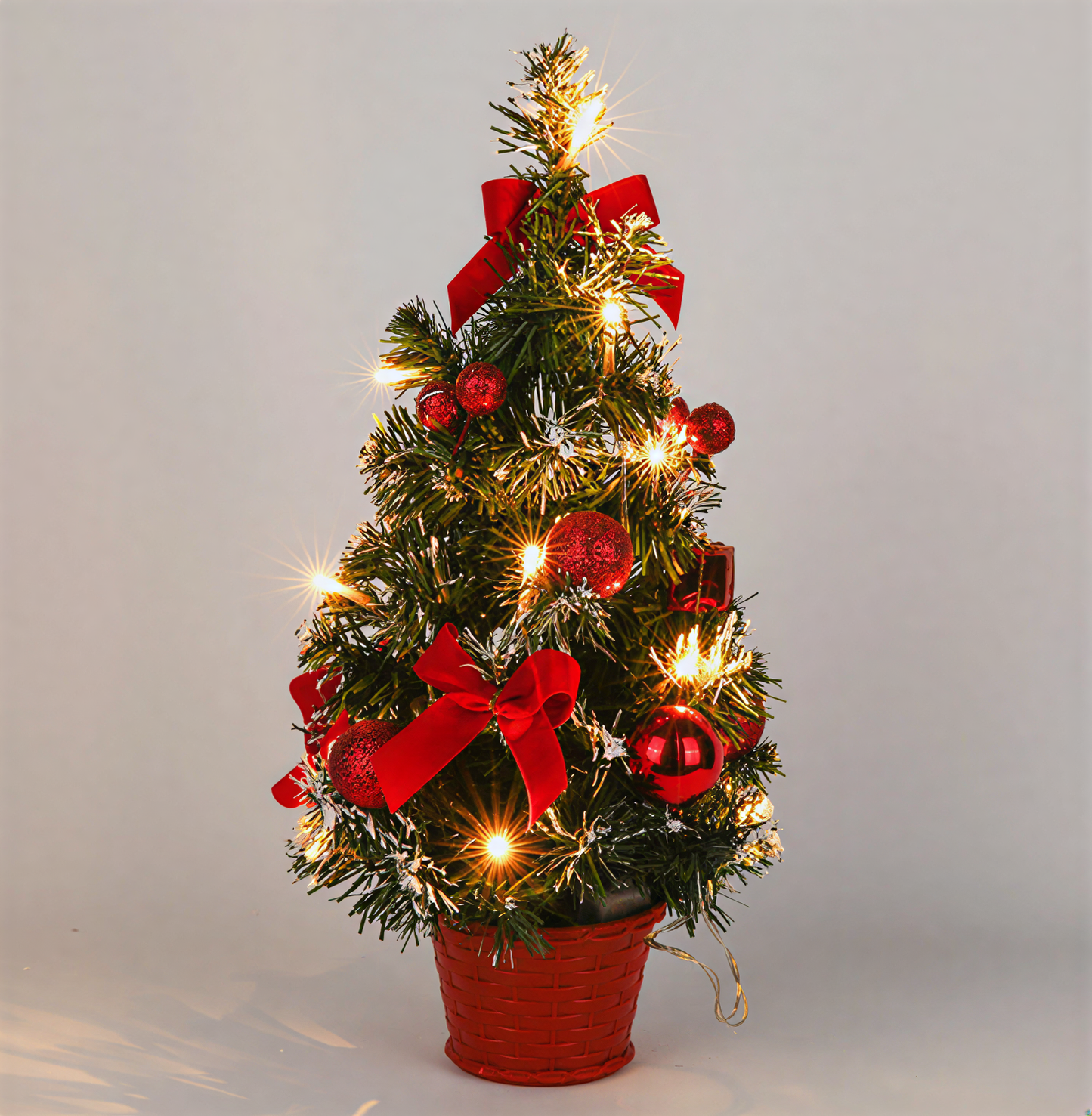Fernsby™ Mini Christmas Tree (Red)